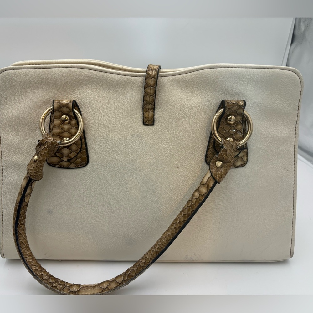 JOLIE FOLIE Tiled Front Large Handbag - Picture 3 of 16
